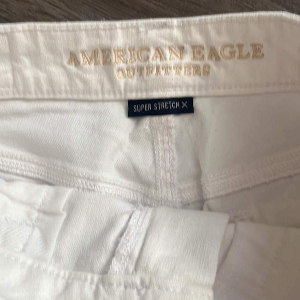 Distressed White Shorts - Picture 4 of 4